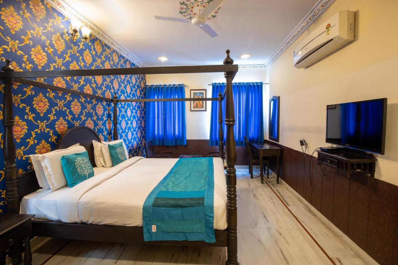 Hotel Royal Pratap Niwas Udaipur Eksteriør billede