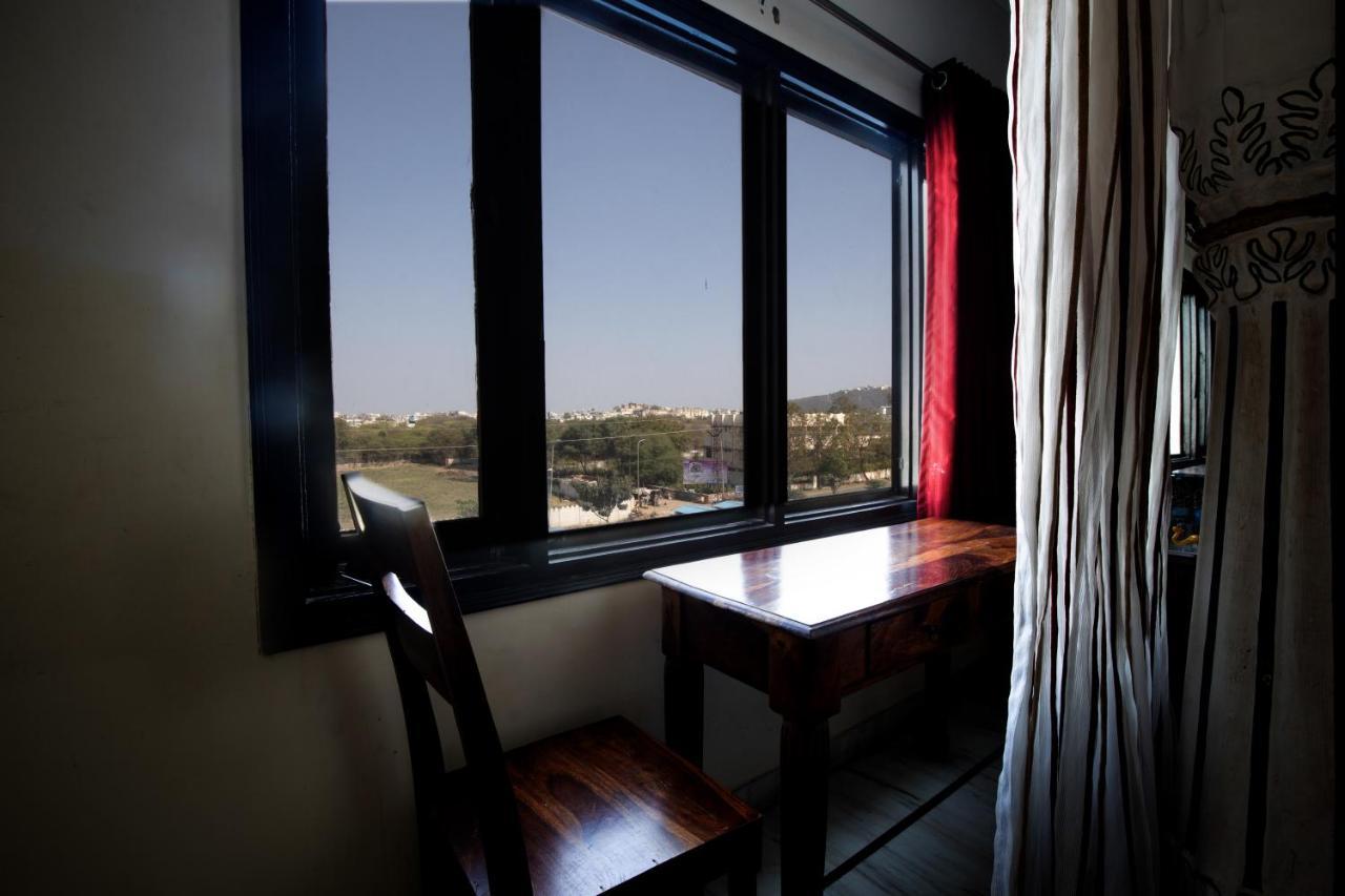 Hotel Royal Pratap Niwas Udaipur Eksteriør billede